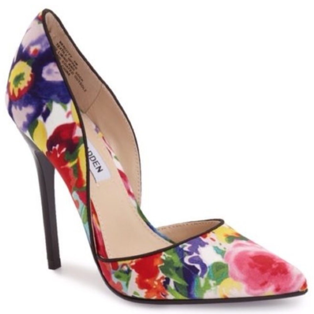 Steve Madden Valko pump